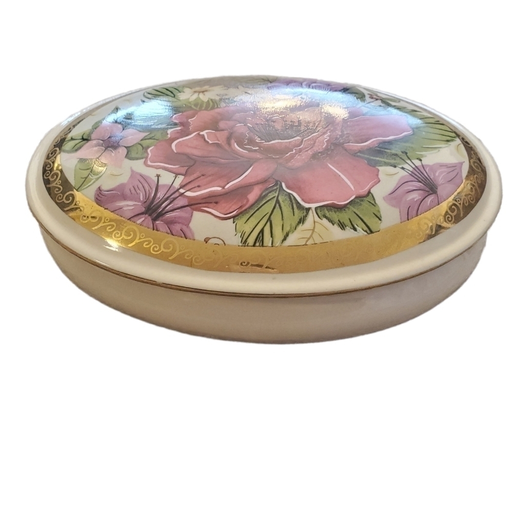 Music Box, Trinket Box, Porcelain, Casual By Paul Sebastian 1995, Beautiful